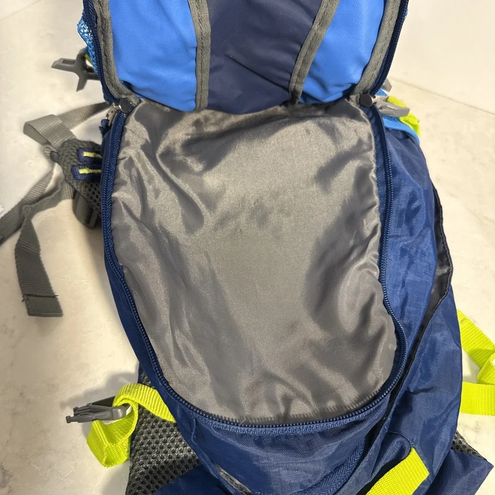 Ozark Trail 2 Liter Hiking Hydration Backpack MISSING Water Reservoir